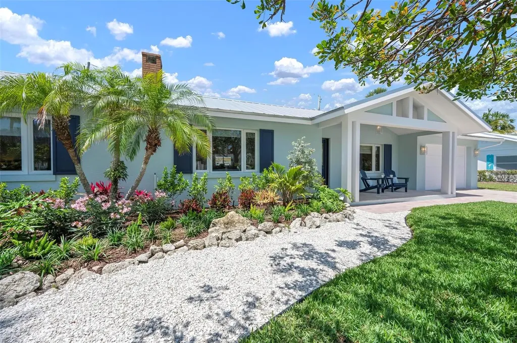 204 75th Street Holmes Beach FL 34217