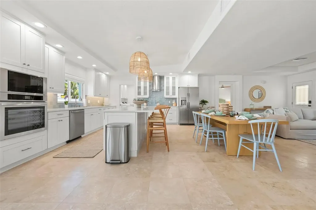 204 75th Street Holmes Beach FL 34217