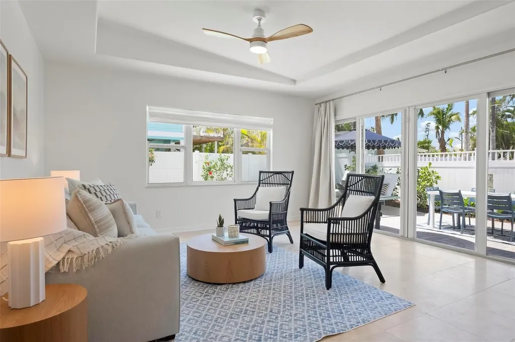 204 75th Street Holmes Beach FL 34217