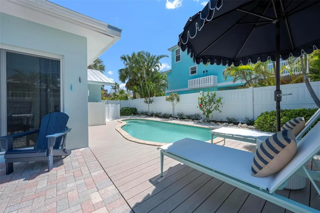 204 75th Street Holmes Beach FL 34217