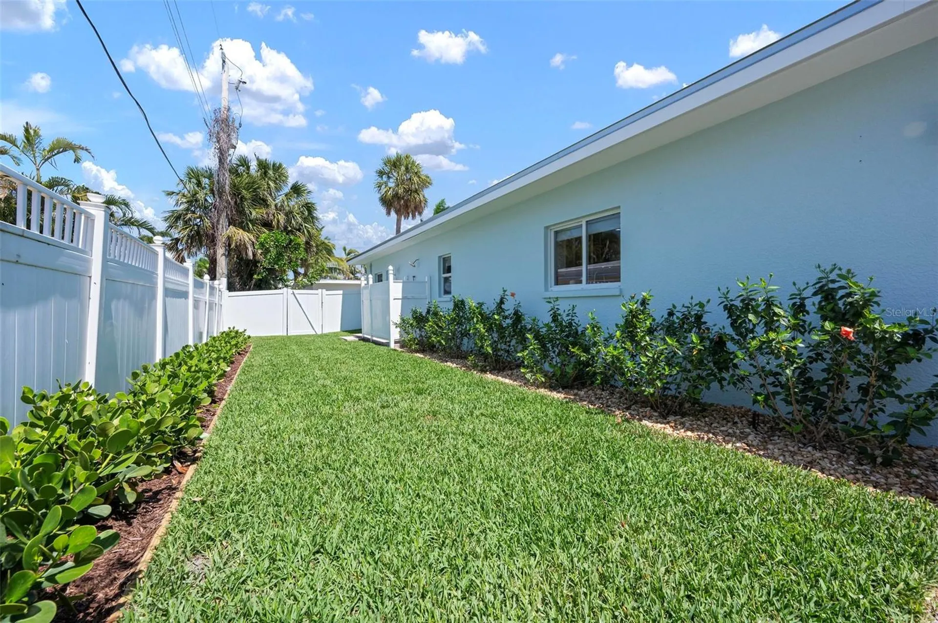 204 75th Street Holmes Beach FL 34217