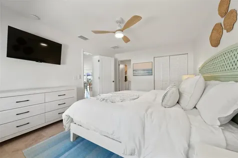 204 75th Street Holmes Beach FL 34217