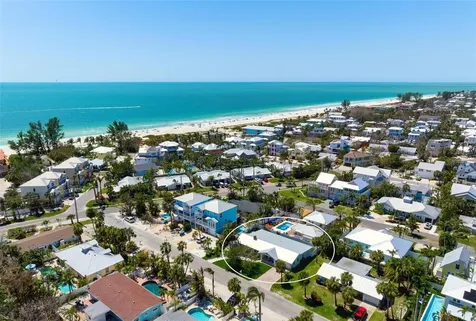 204 75th Street Holmes Beach FL 34217