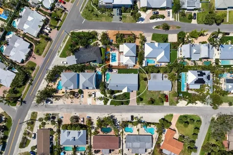 204 75th Street Holmes Beach FL 34217