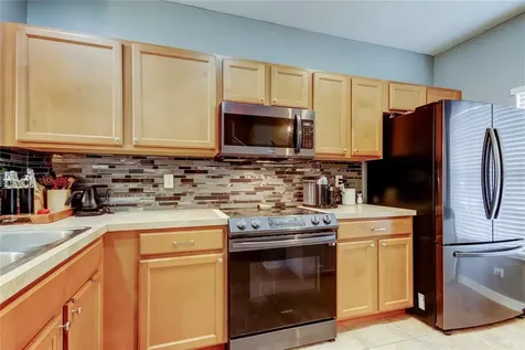 8504 Gablebend Way Tampa FL 33647