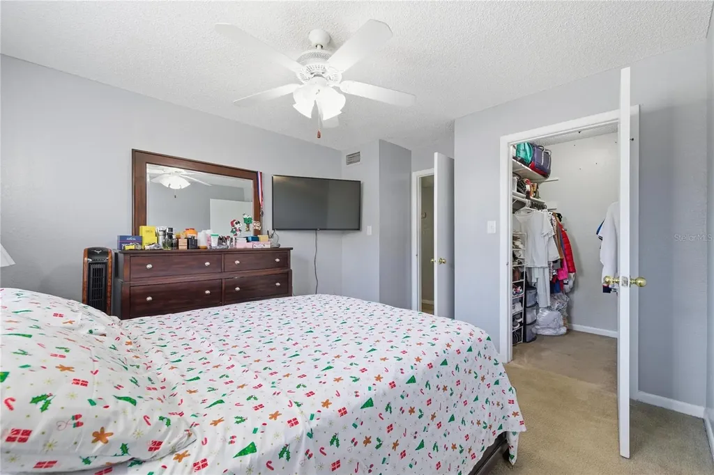 4401 Thornbriar Lane Orlando FL 32822