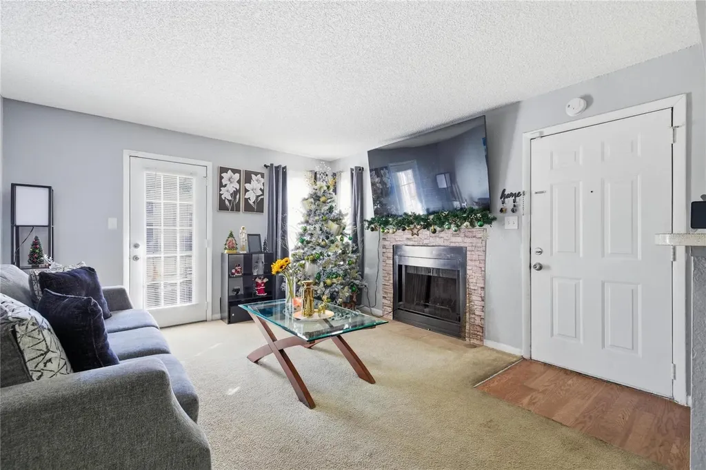 4401 Thornbriar Lane Orlando FL 32822