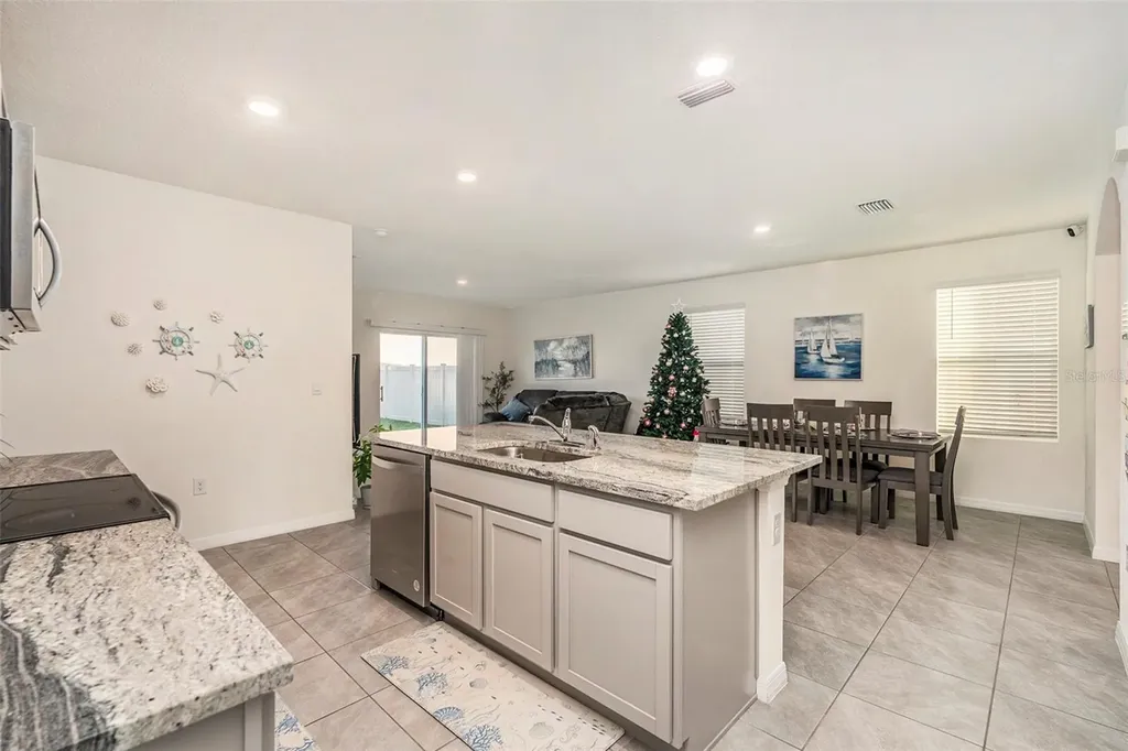 9319 Forge Breeze Loop Wesley Chapel FL 33545