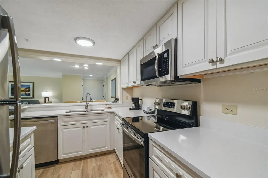 36750 Us Highway 19 N Palm Harbor FL 34684
