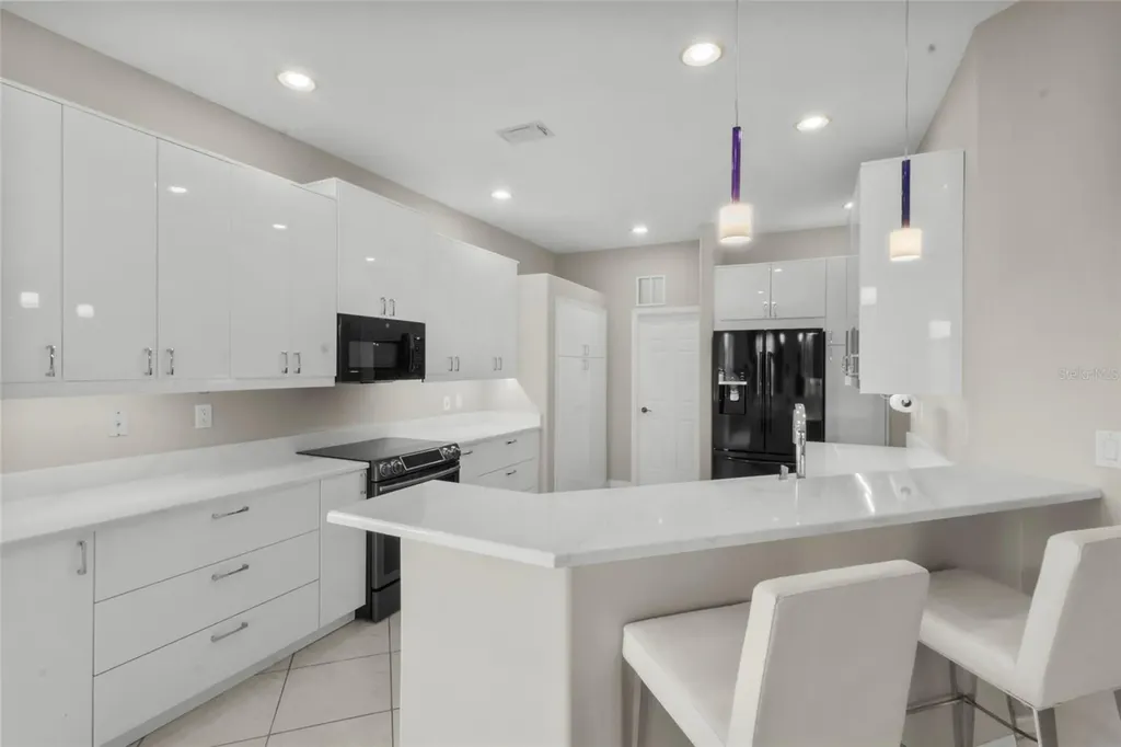 4160 Mackay Falls Terrace Sarasota FL 34243