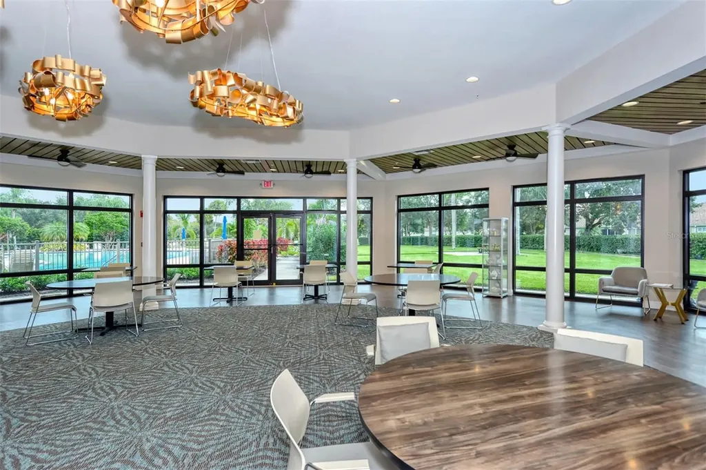 4160 Mackay Falls Terrace Sarasota FL 34243