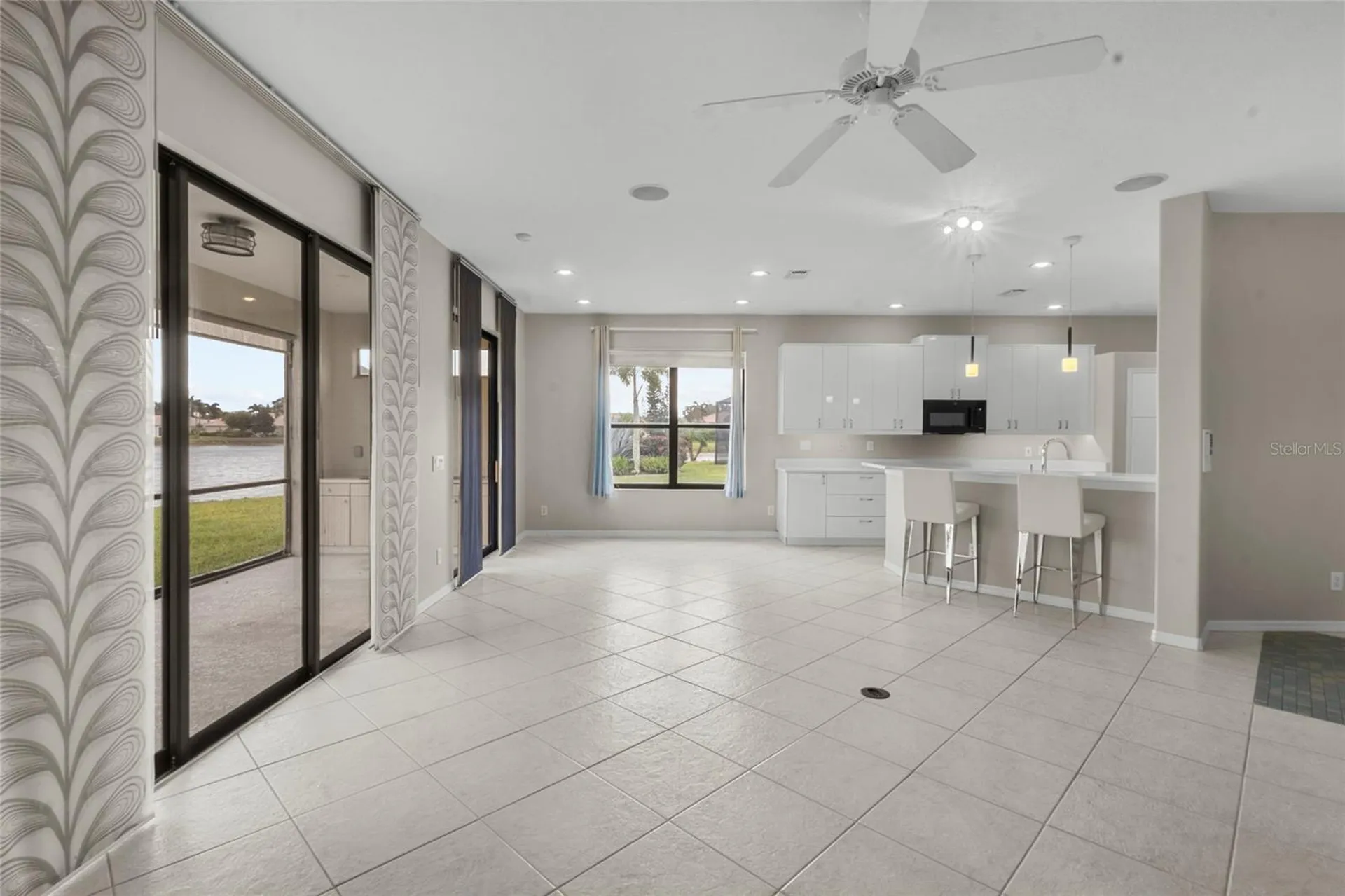 4160 Mackay Falls Terrace Sarasota FL 34243