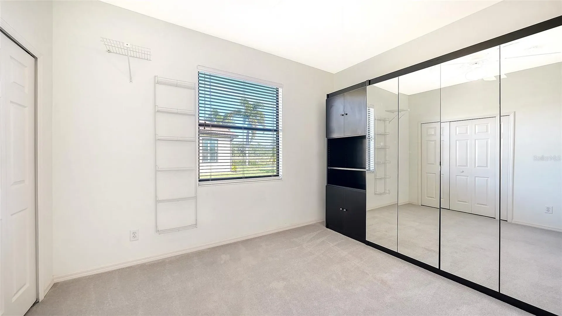 4160 Mackay Falls Terrace Sarasota FL 34243