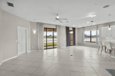 4160 Mackay Falls Terrace Sarasota FL 34243