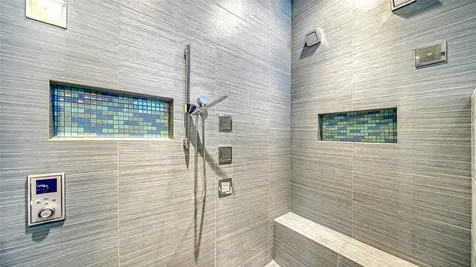 4160 Mackay Falls Terrace Sarasota FL 34243