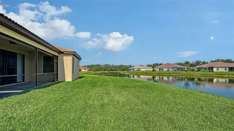 4160 Mackay Falls Terrace Sarasota FL 34243