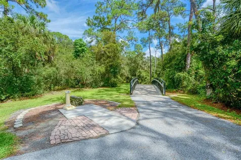 4160 Mackay Falls Terrace Sarasota FL 34243