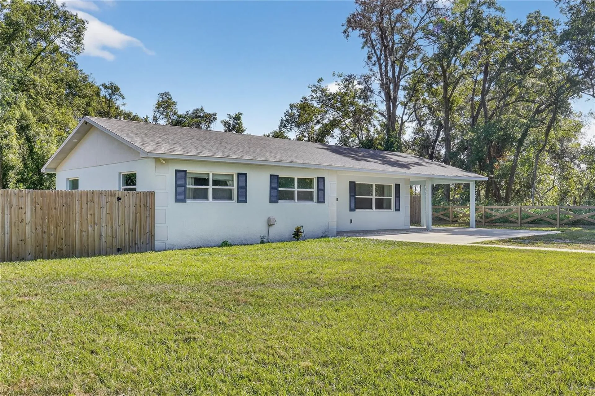 21122 Kersey Dade City FL 33523