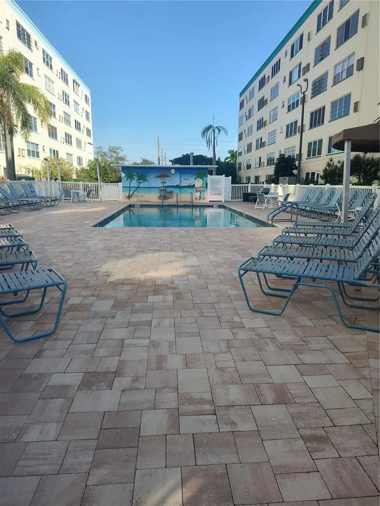 2960 59th Street S Gulfport FL 33707