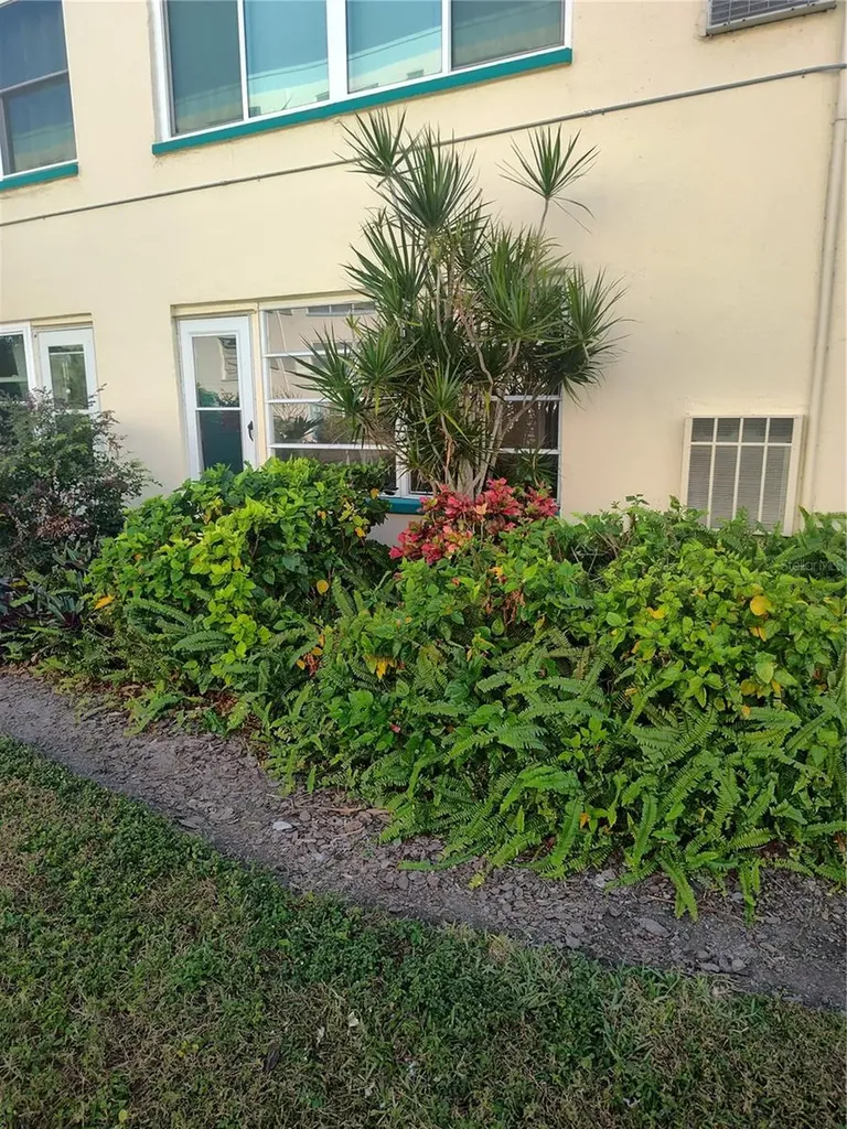 2960 59th Street S Gulfport FL 33707