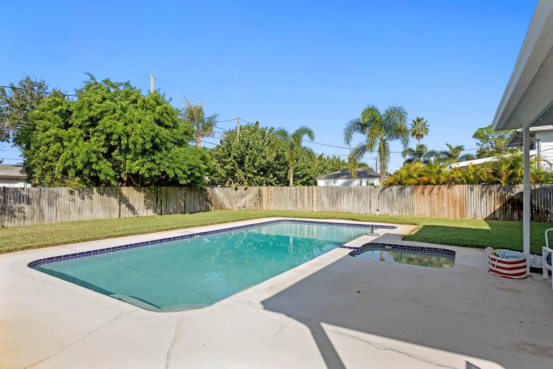 5500 Venetian Boulevard NE St Petersburg FL 33703
