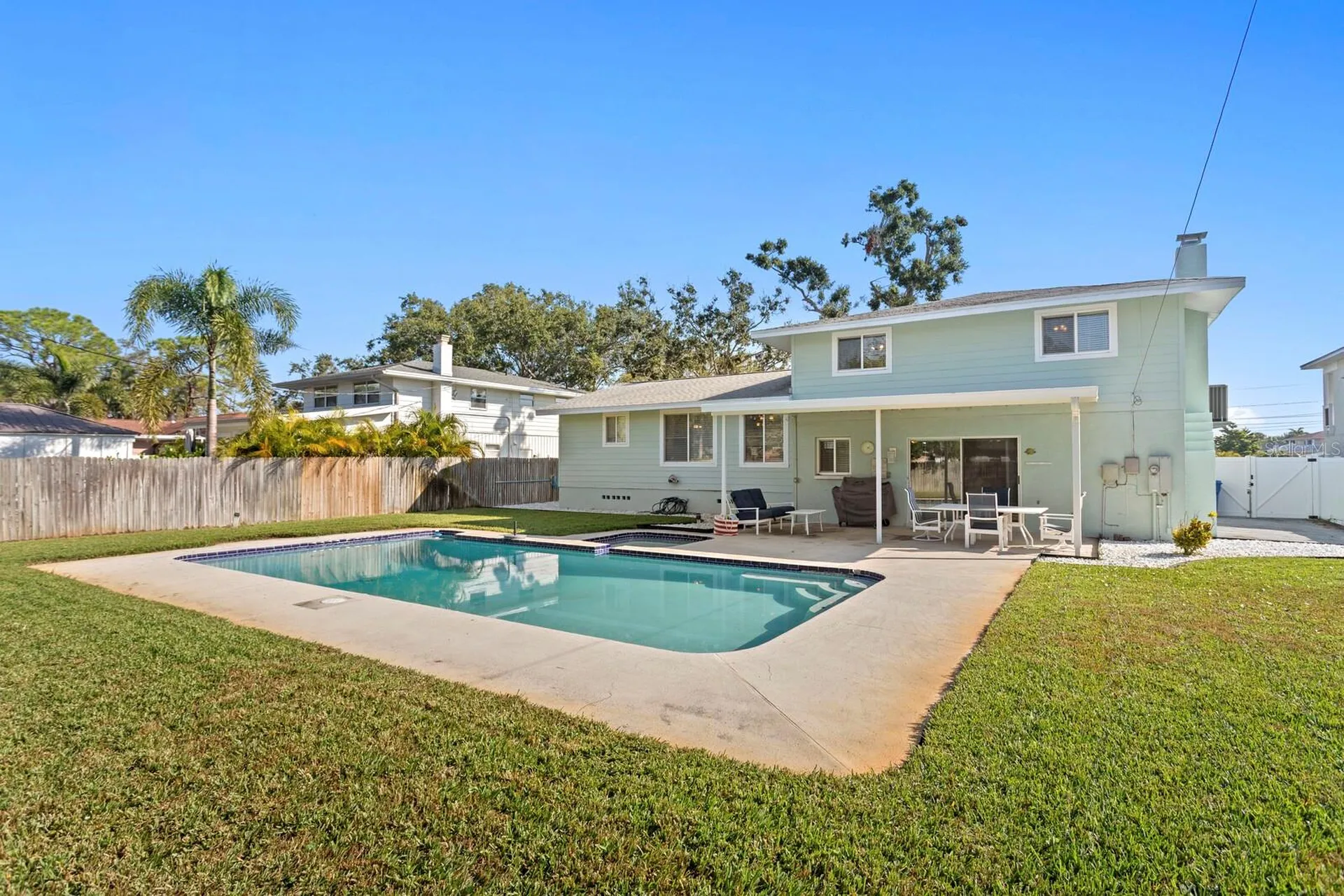 5500 Venetian Boulevard NE St Petersburg FL 33703