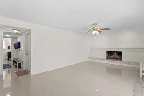 5500 Venetian Boulevard NE St Petersburg FL 33703