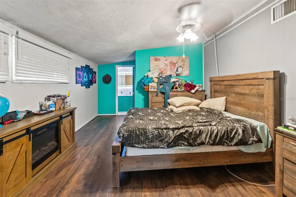 4877 Merlin Circle Dade City FL 33523