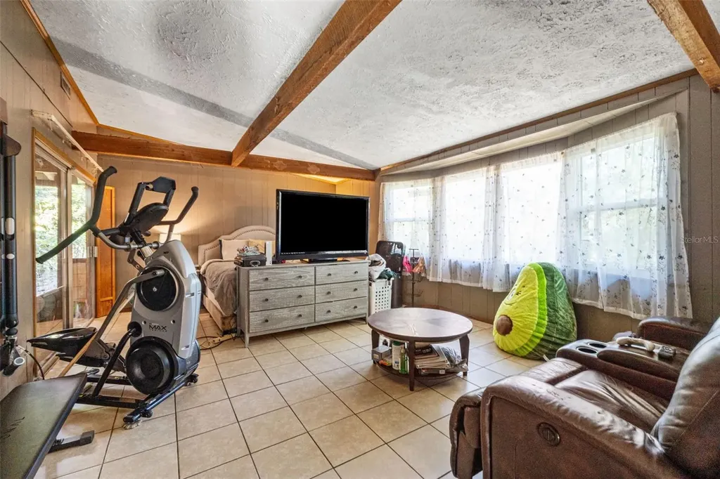 4877 Merlin Circle Dade City FL 33523