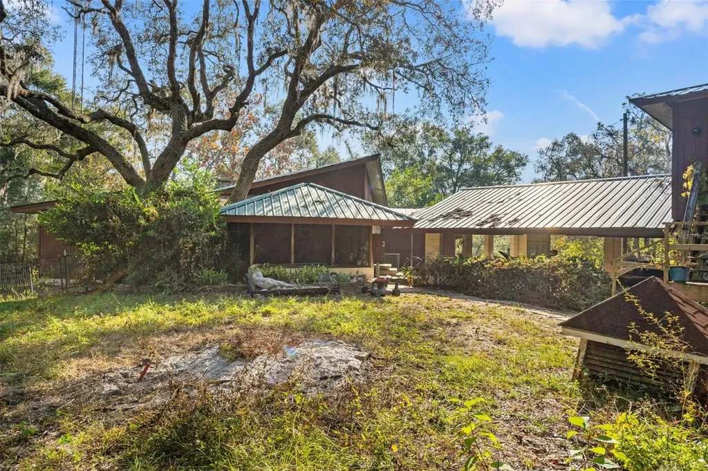 4877 Merlin Circle Dade City FL 33523