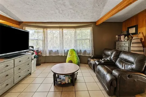 4877 Merlin Circle Dade City FL 33523