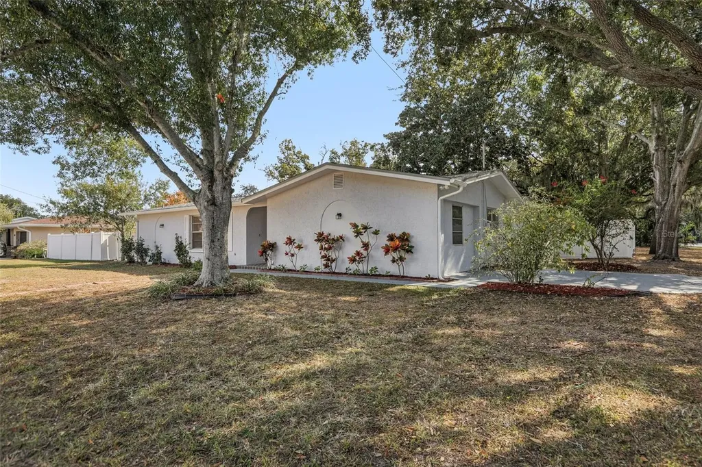 3100 N Canal Drive Palm Harbor FL 34684