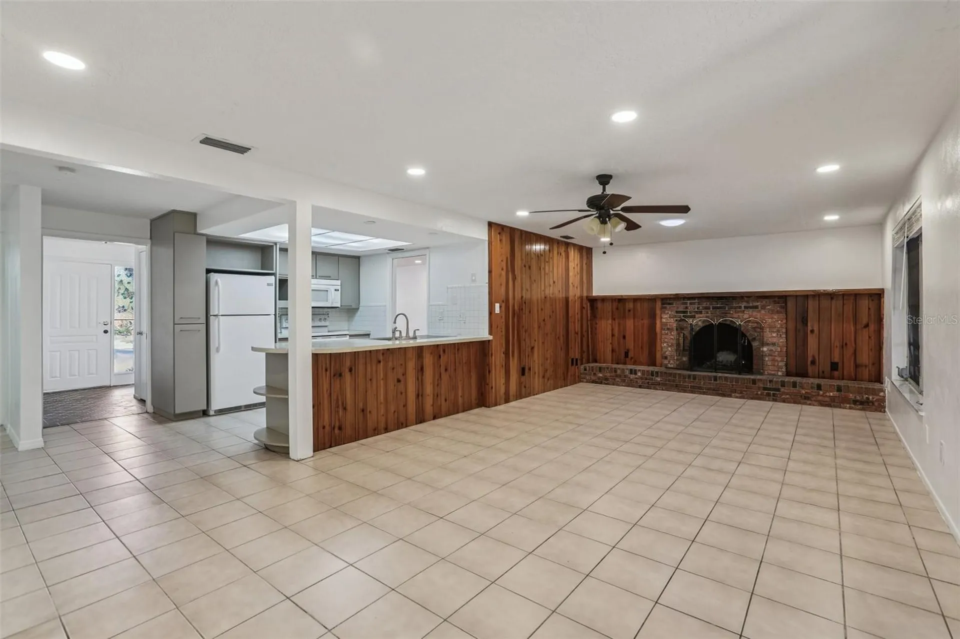 3100 N Canal Drive Palm Harbor FL 34684