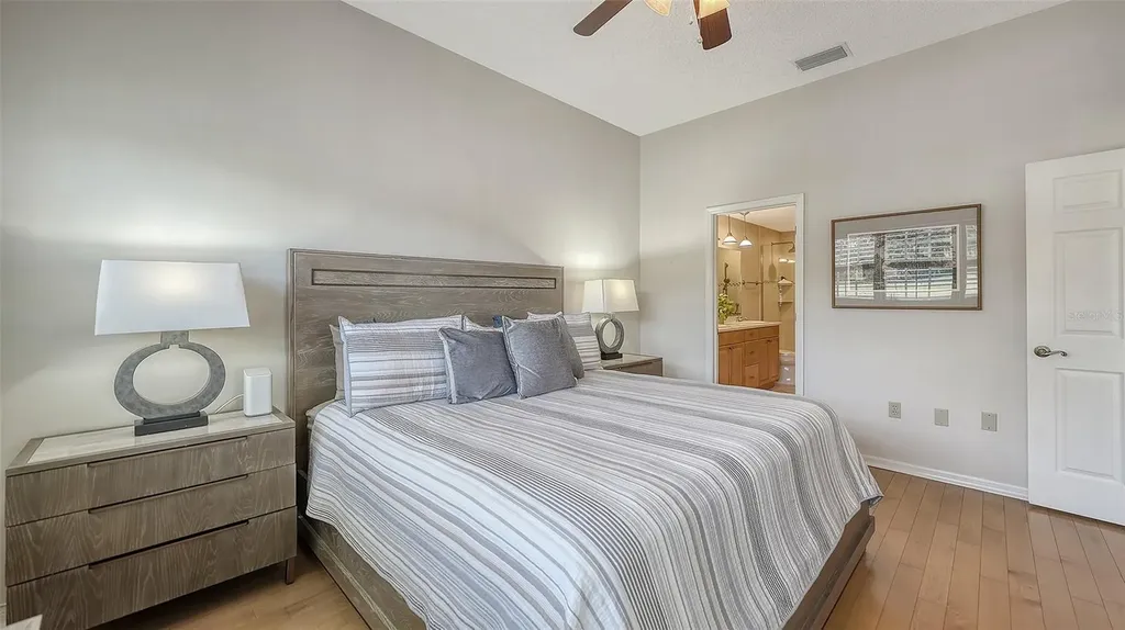 5701 Long Common Circle Sarasota FL 34235