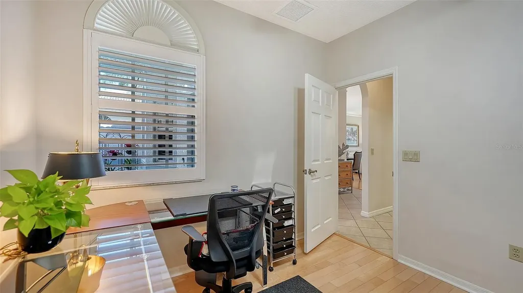 5701 Long Common Circle Sarasota FL 34235