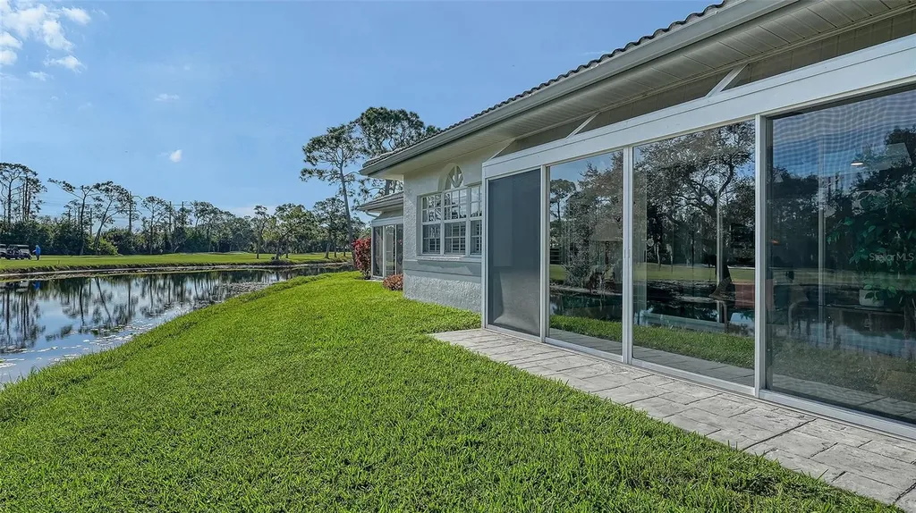 5701 Long Common Circle Sarasota FL 34235