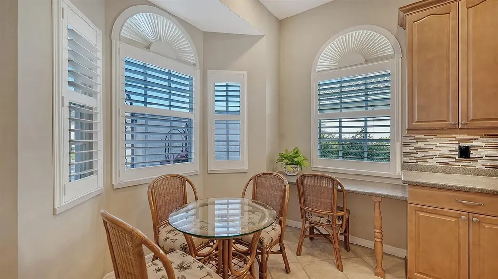 5701 Long Common Circle Sarasota FL 34235