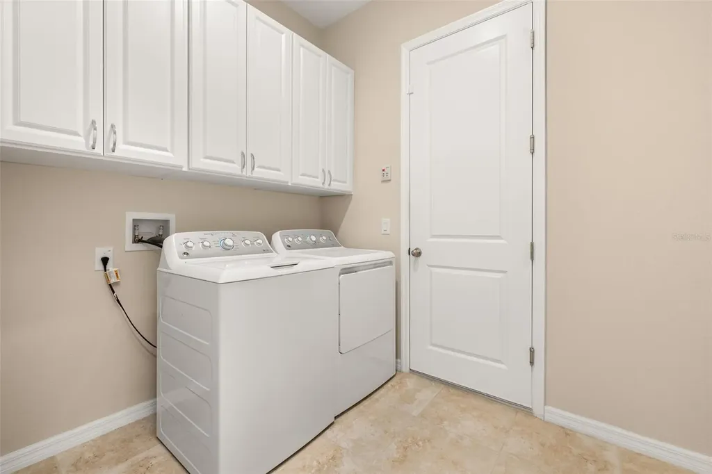 1855 Flora Pass Place Kissimmee FL 34747