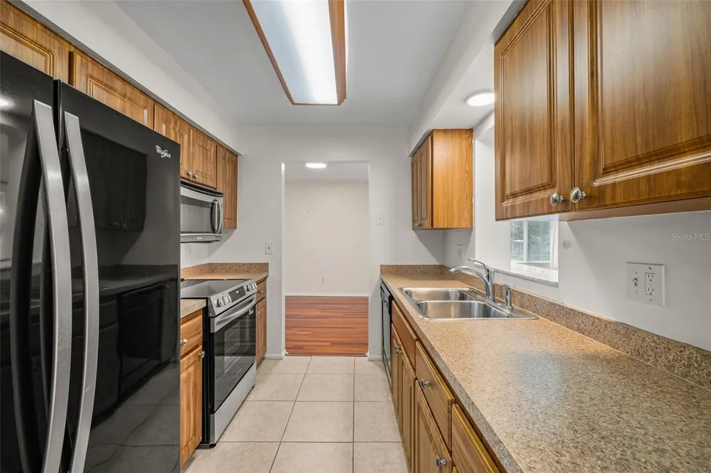 142 Stafford Circle Palm Harbor FL 34684