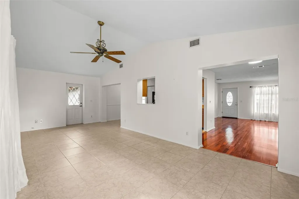 142 Stafford Circle Palm Harbor FL 34684