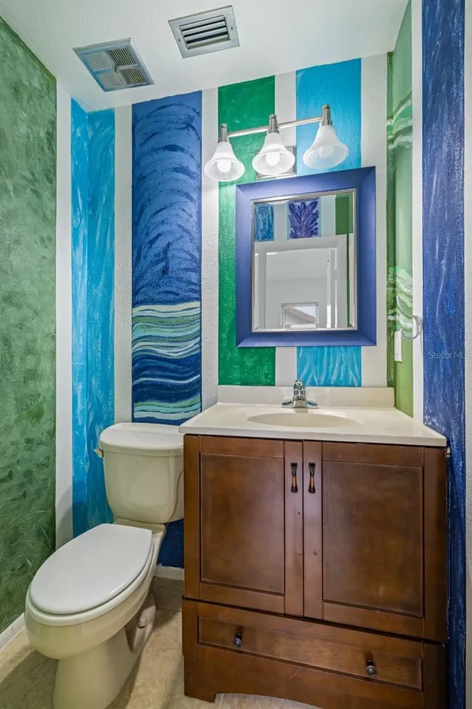 142 Stafford Circle Palm Harbor FL 34684