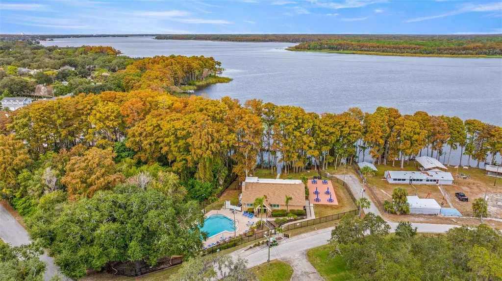 142 Stafford Circle Palm Harbor FL 34684
