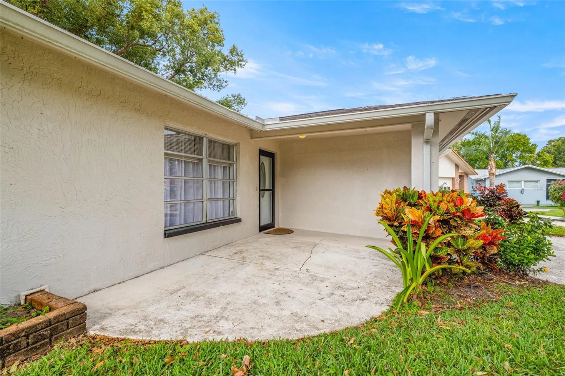 142 Stafford Circle Palm Harbor FL 34684