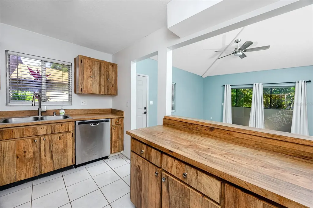 2909 Lichen Lane Clearwater FL 33760