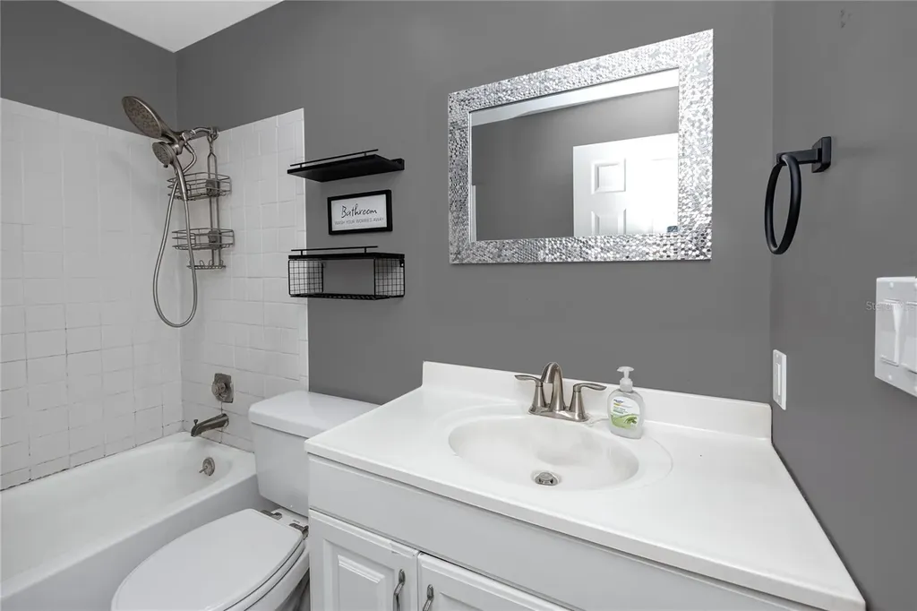 2909 Lichen Lane Clearwater FL 33760