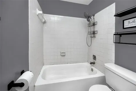 2909 Lichen Lane Clearwater FL 33760