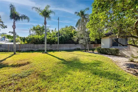 2909 Lichen Lane Clearwater FL 33760