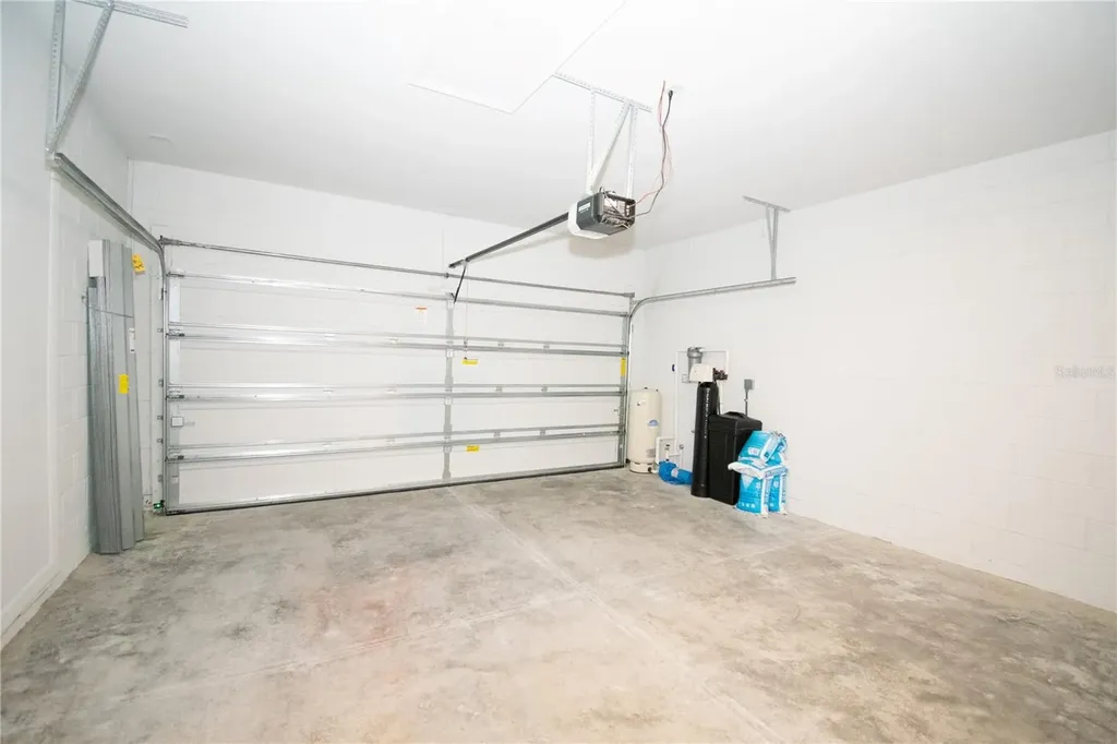 913 Sanger Street SE Palm Bay FL 32909