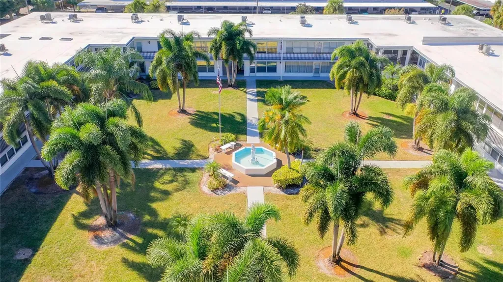 3100 Hartford Street N St Petersburg FL 33713