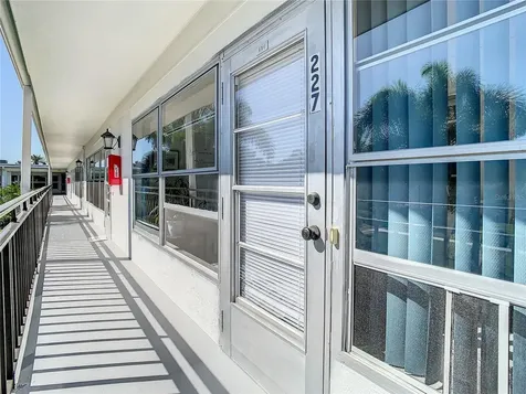 3100 Hartford Street N St Petersburg FL 33713